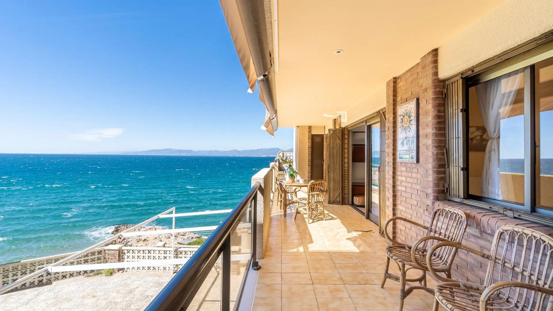 Mediterranean Way - El Mirador Salou 0*,