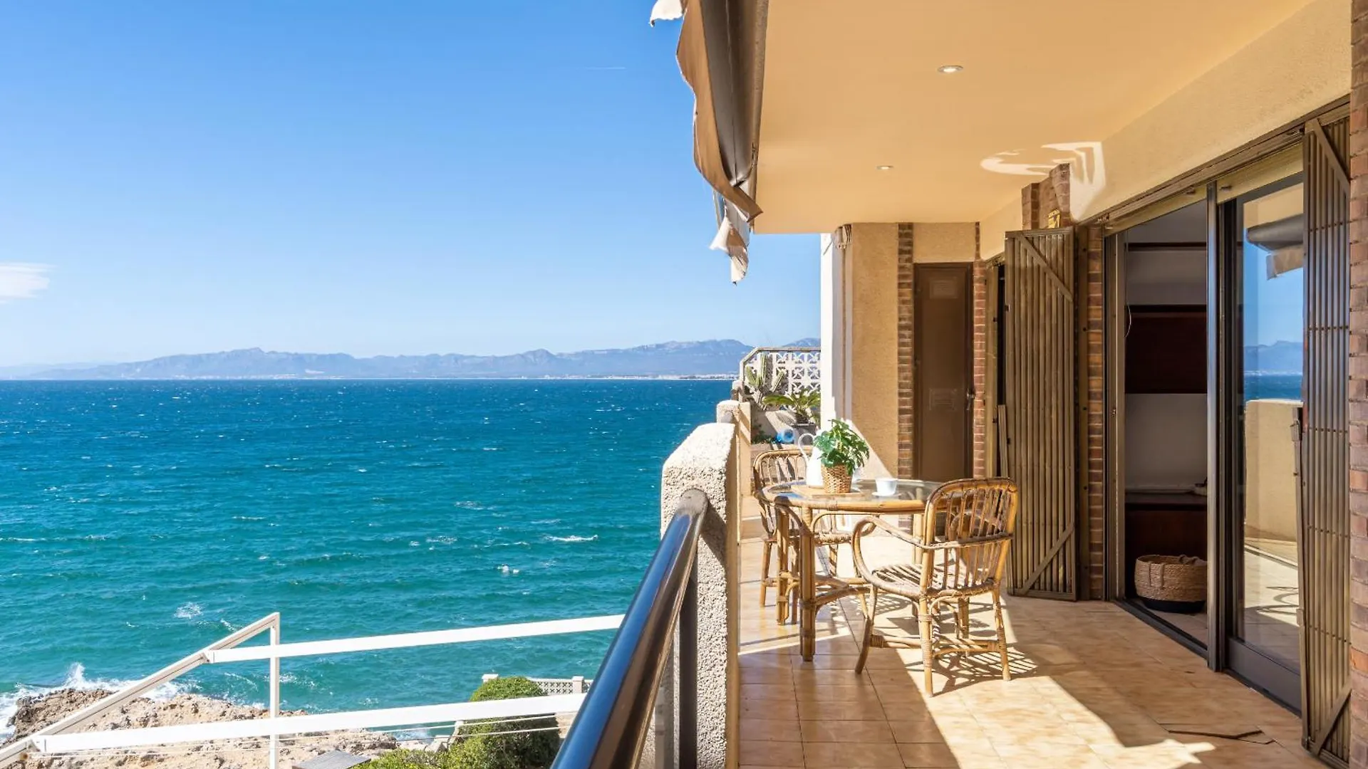 Mediterranean Way - El Mirador Salou Apartment